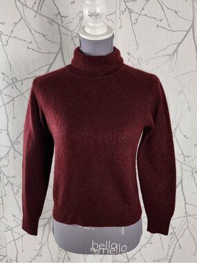 Iris Singer Burgundy 100% Cashmere Cropped Turtleneck Sweater